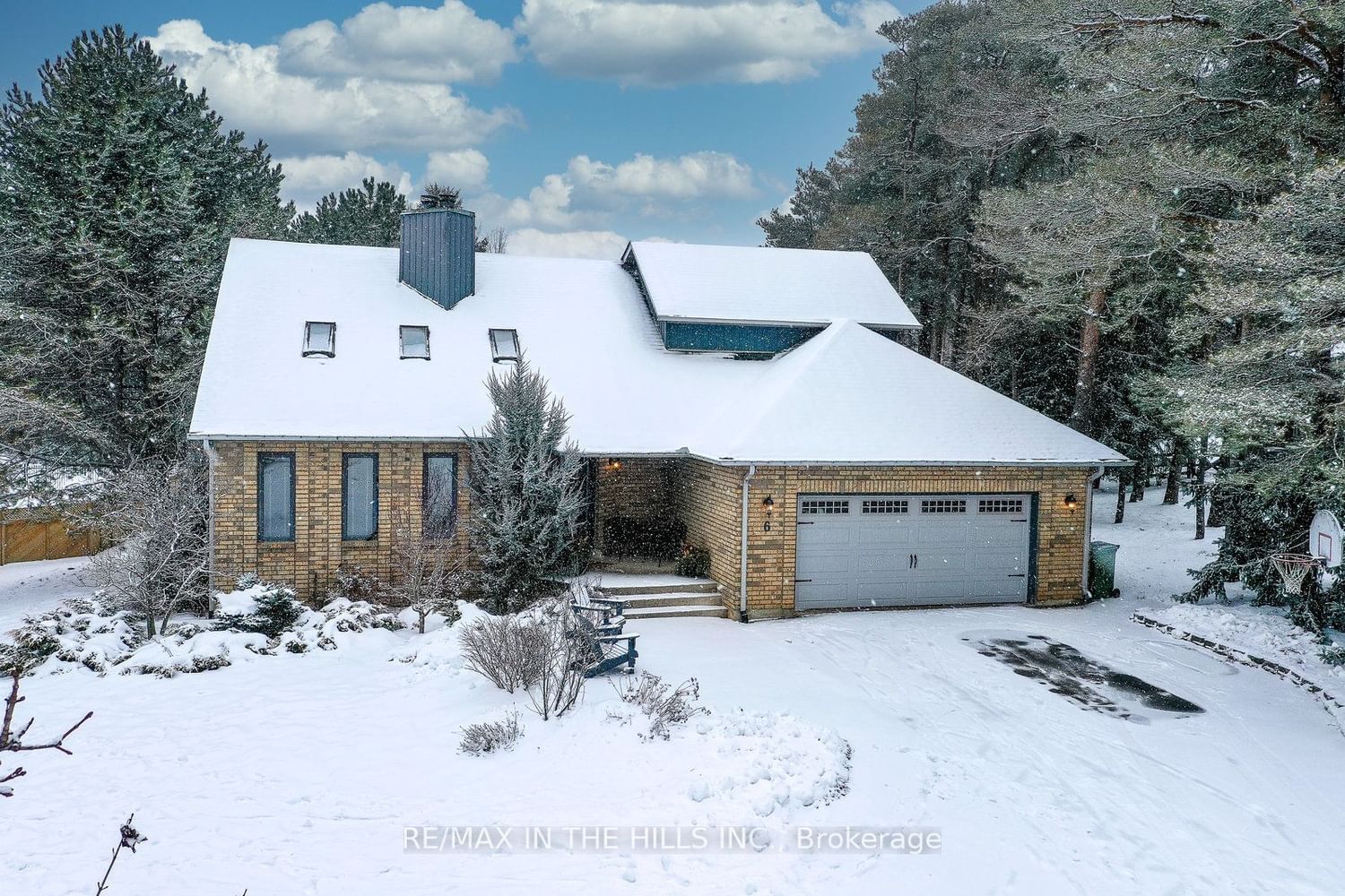 Detached House sold at 6 Rosehill Court, Caledon, Caledon Village, L7K 0B4 - MLS: W7393996