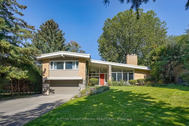 68 Leggett Avenue