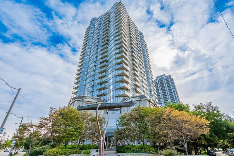home for sale on 2708-15 Windermere Avenue