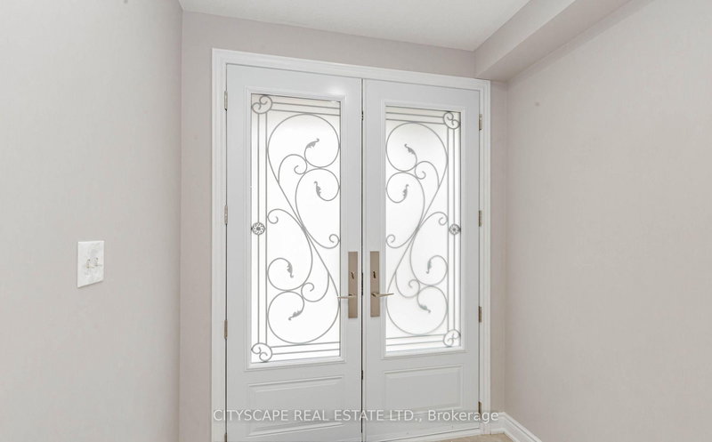 123 Morningmist St, Brampton, L6R 2A9 | Image 3