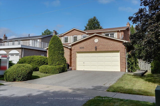 1003 Mesa Crescent