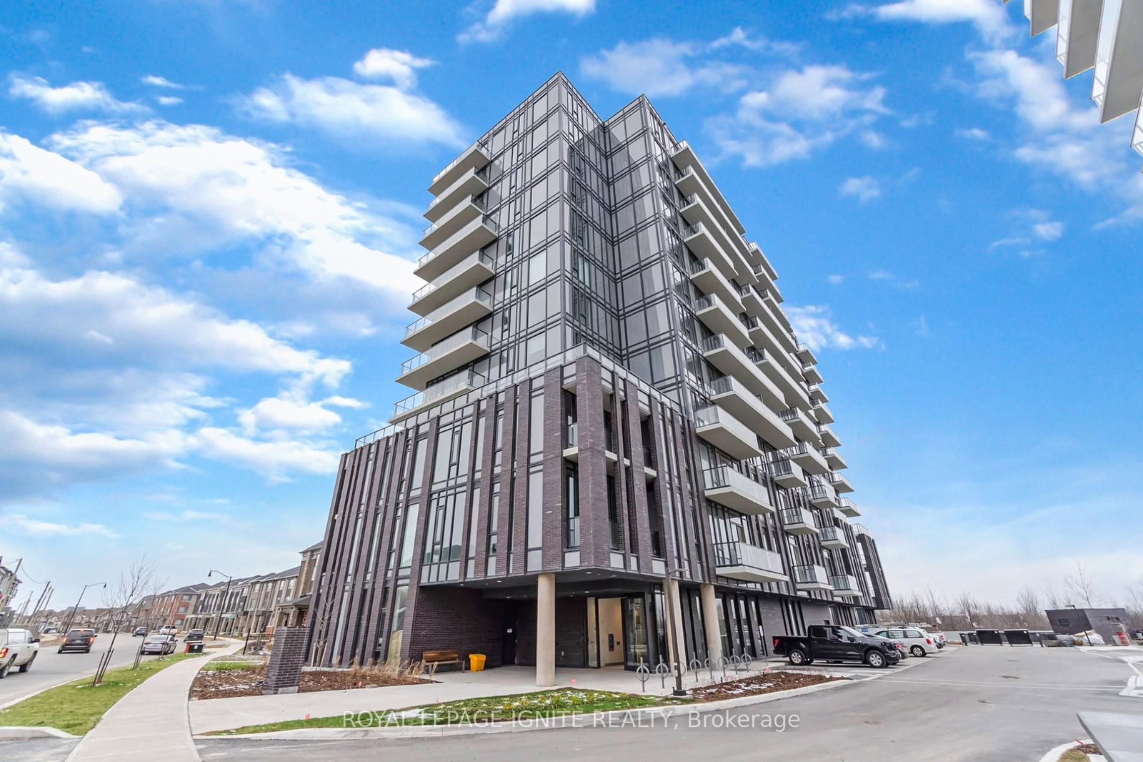 Leased condo in Brampton
