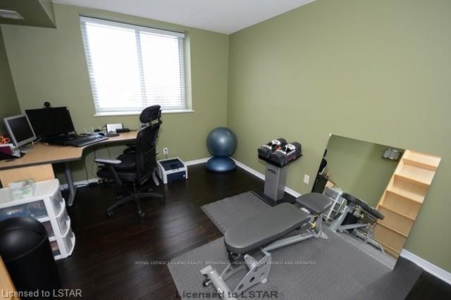 Listing Image 7