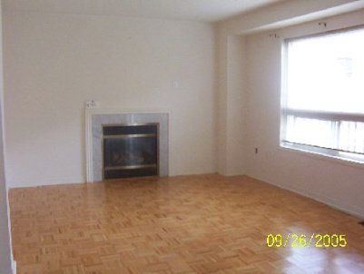 12 Linderwood Dr, Brampton, L7A1R7 | Image 3