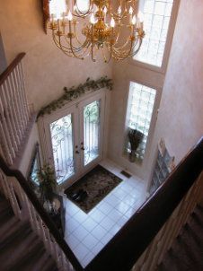 5237 Floral Hill Cres, Mississauga, L5V1V4 | Image 2