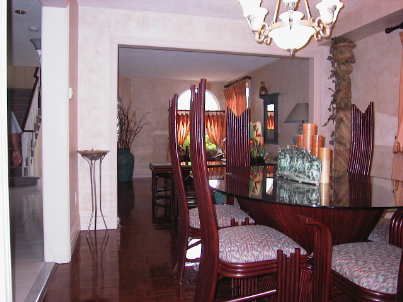 5237 Floral Hill Cres, Mississauga, L5V1V4 | Image 3