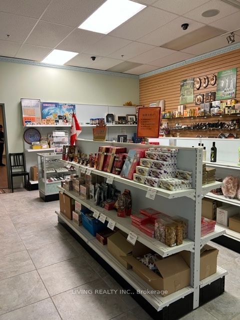 53 - 3045 Southcreek Rd, Mississauga, L4X 2S6 | Image 2