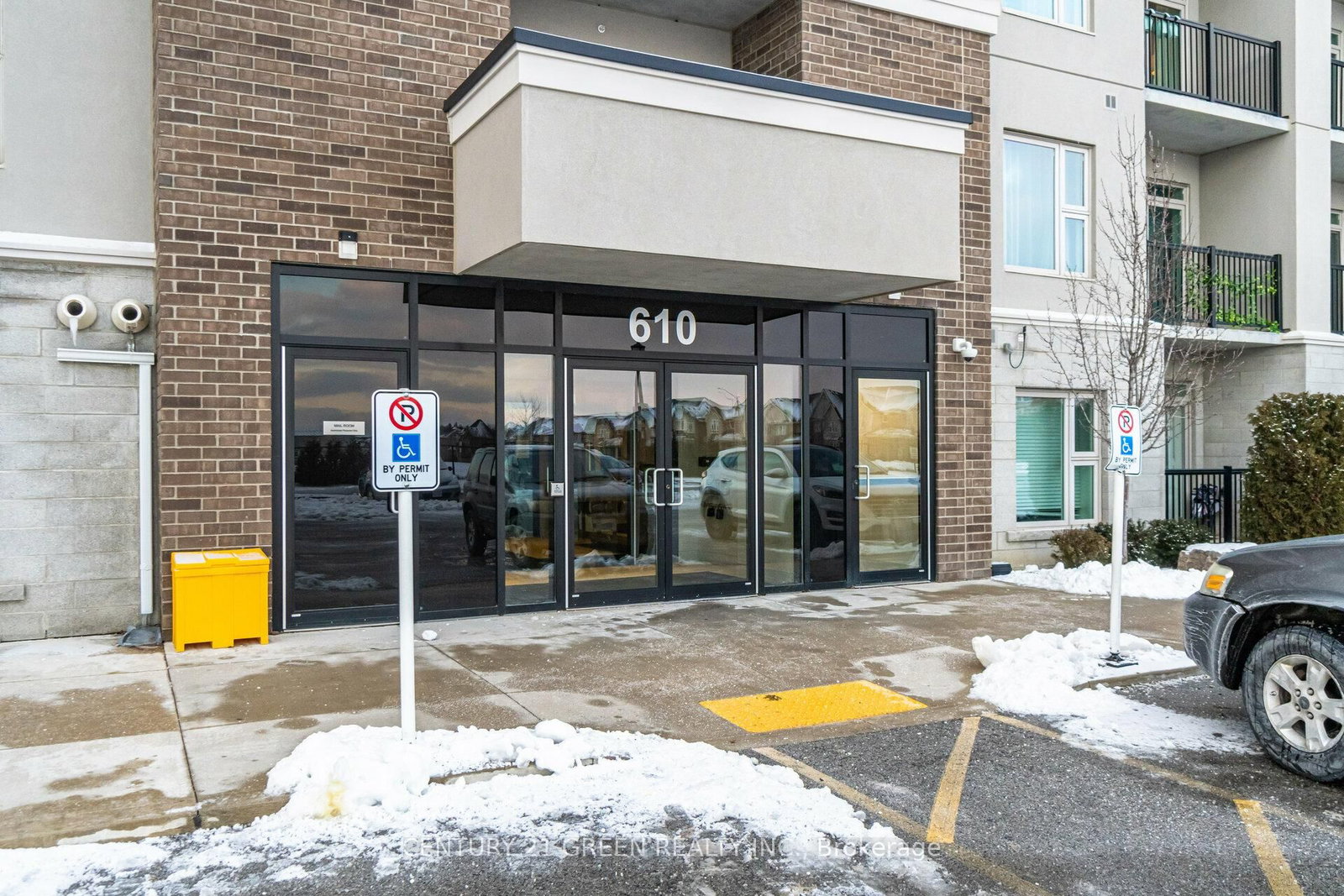 Listing Image 2