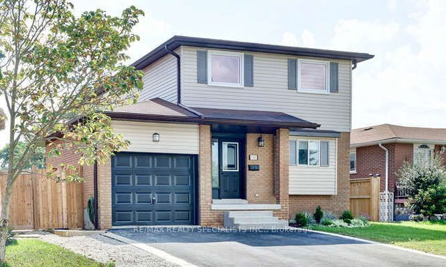 3105 Parkgate Crescent