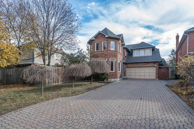 5015 Natkarni Crescent