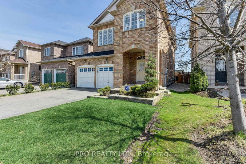 33 Sewells Lane, Brampton, L7A 2Z9 | Image 3