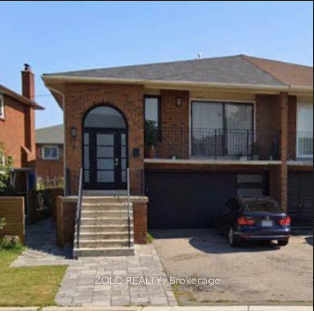 Main - 16 Fredrick Mowat Lane