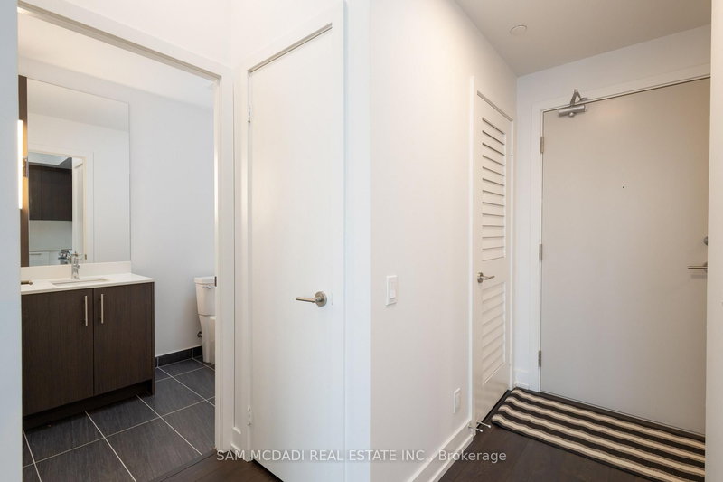 1205 - 215 Veterans Dr N, Brampton, L7A 5L6 | Image 3