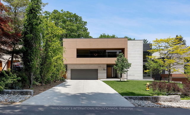 11 North Drive