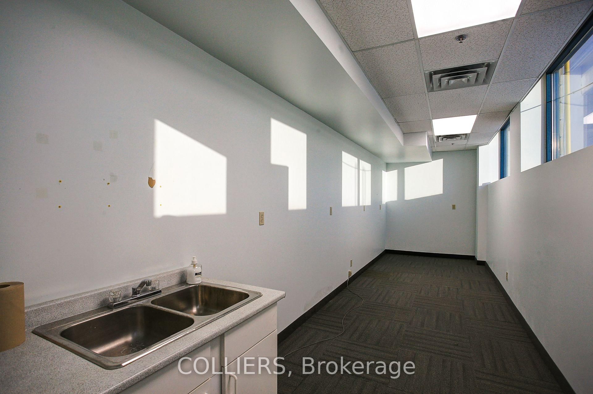 2150 Winston Park Drive, Unit 204