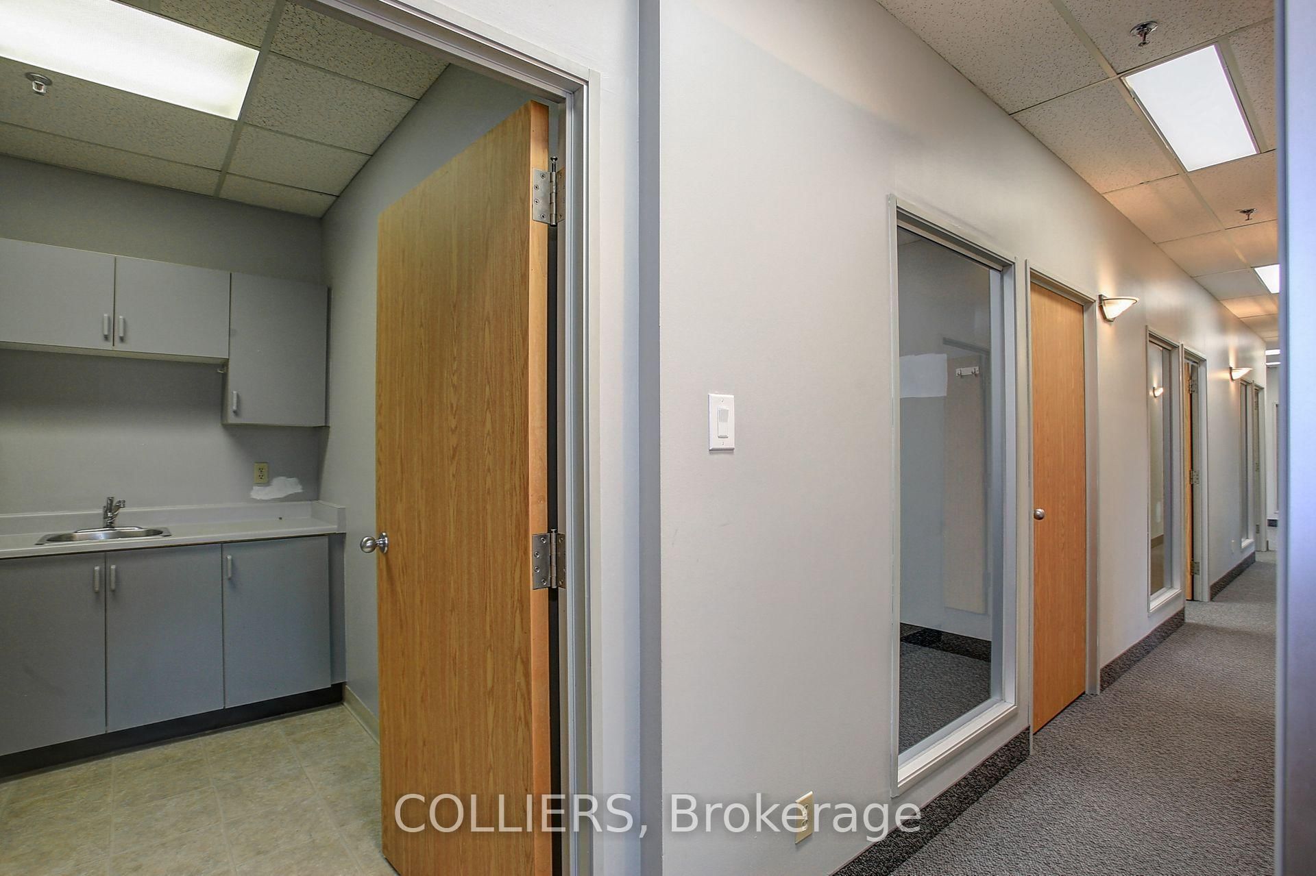 2140 Winston Park Drive, Unit 202