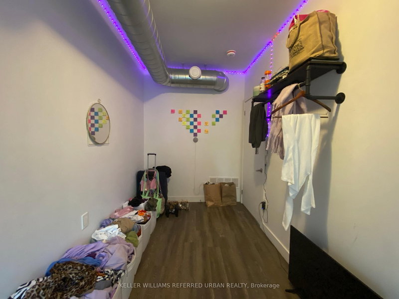 Room 3 - 344 Bartlett Ave N, Toronto, M6H 3G7 | Image 3