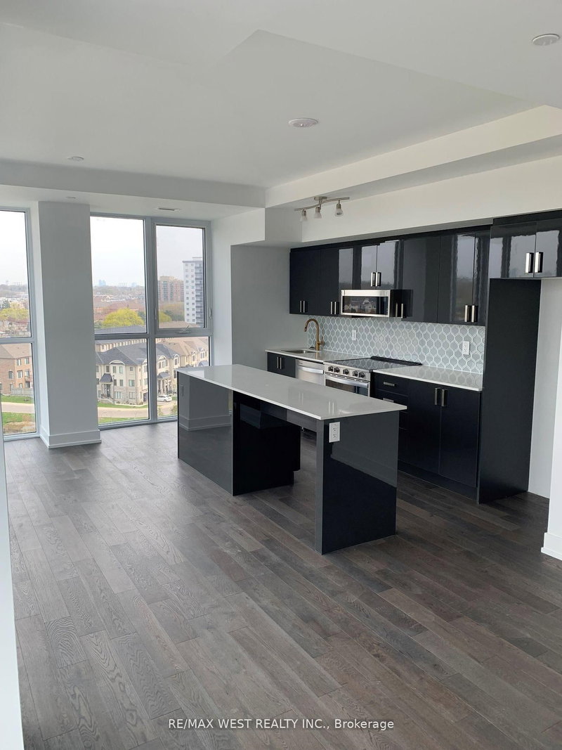 802 - 1063 Douglas Mccurdy Comm Circ, Mississauga, L5L 3H9 | Image 3