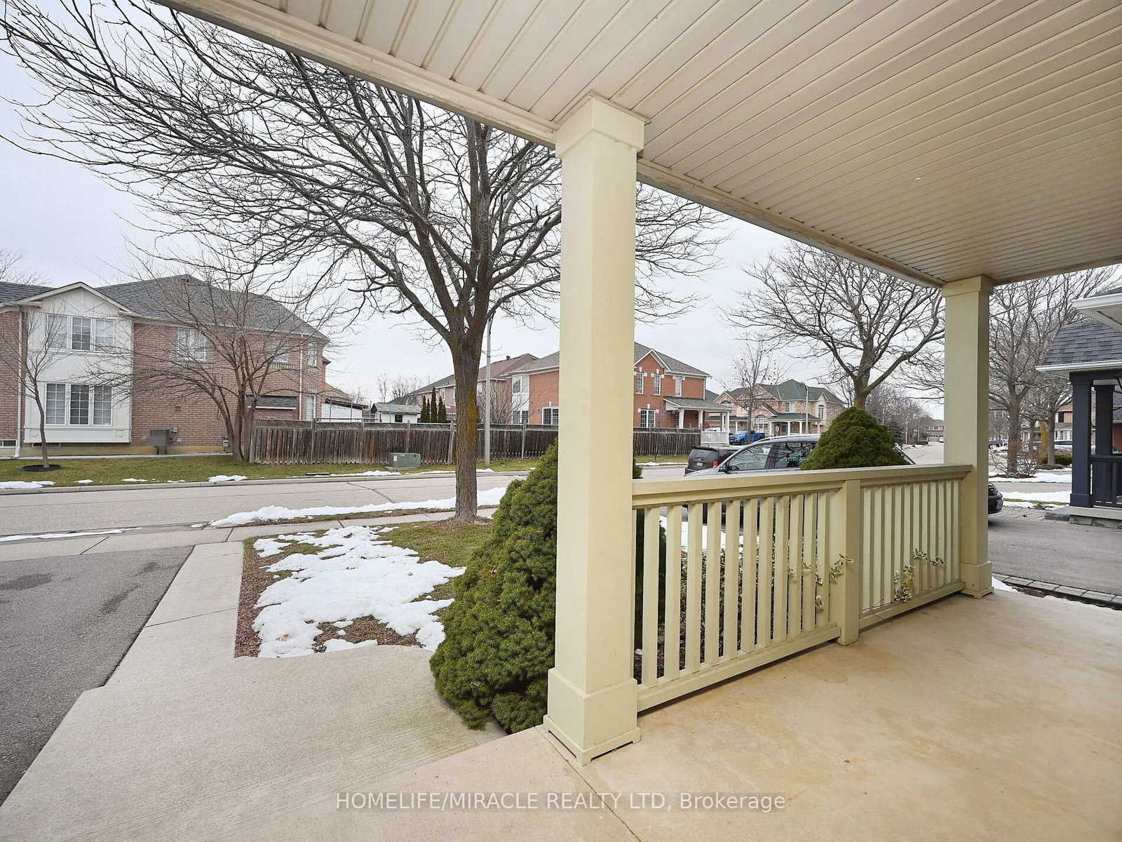 Listing Image 3