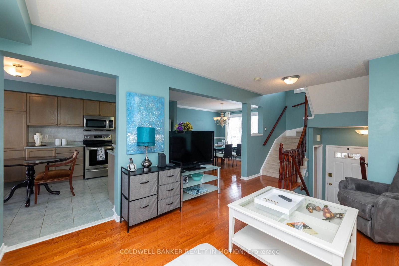 Listing Image 19