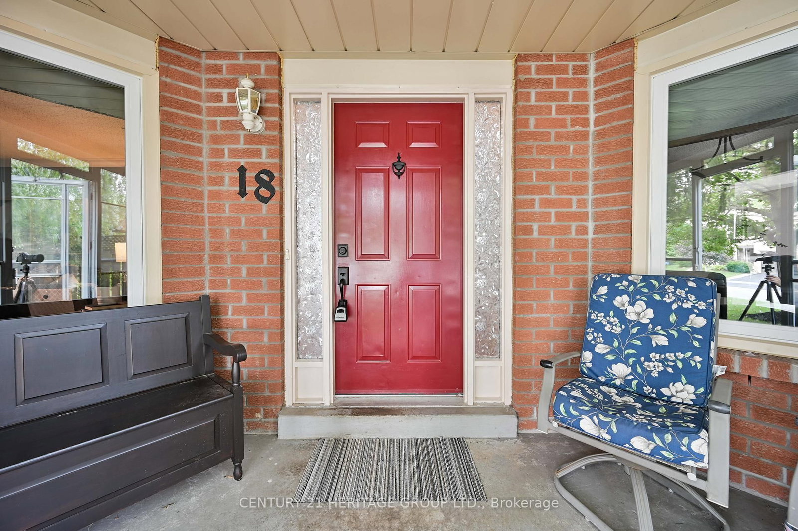 Listing Image 3