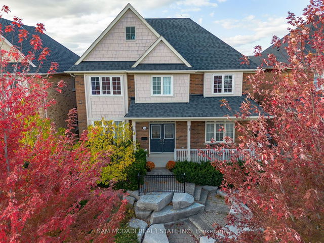 96 Thomas Street
