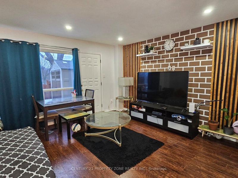 38 - 475 Bramalea Rd, Brampton, L6T 2X2 | Image 2