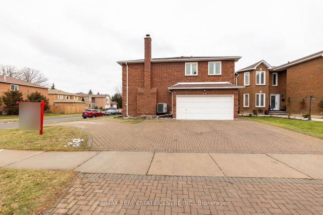76 Torrance Wood