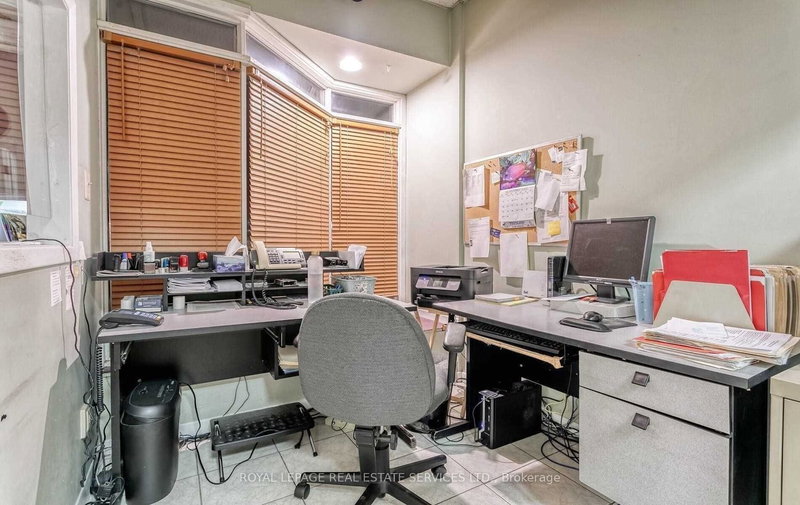 Main Fl - 238 Queen St S, Mississauga, L5M 1L5 | Image 3