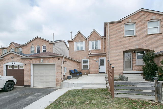 67 Cutters Crescent