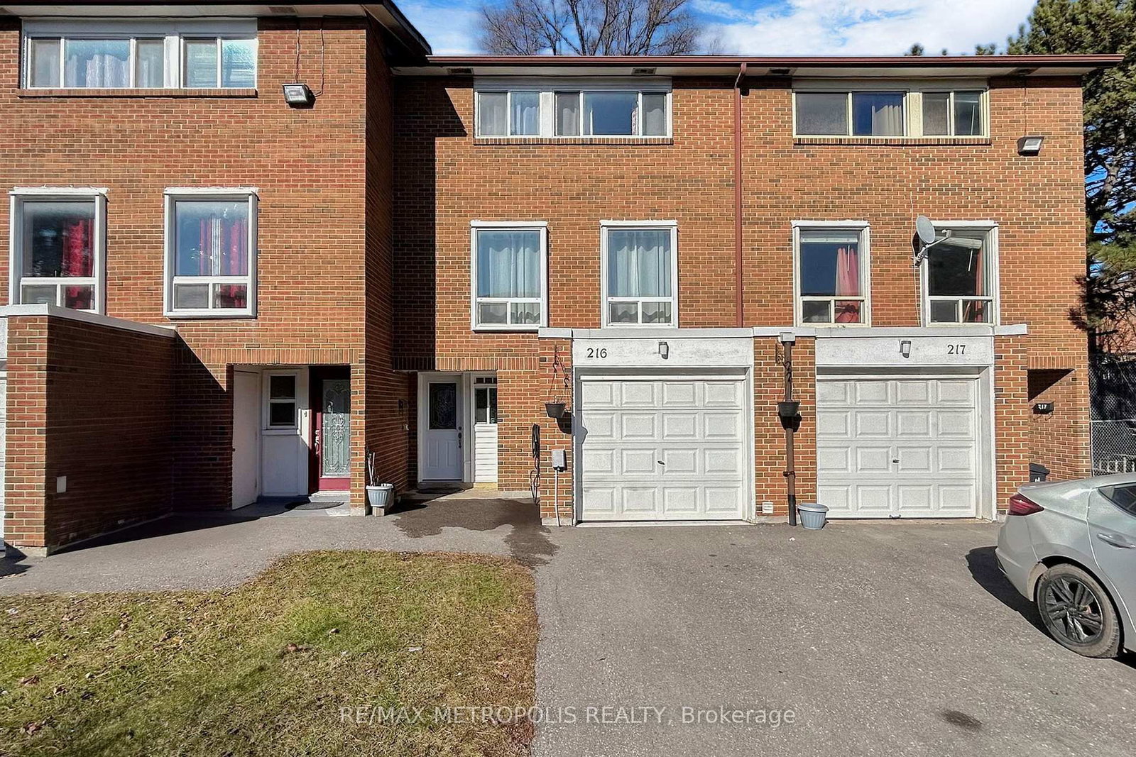 Listing Image 40
