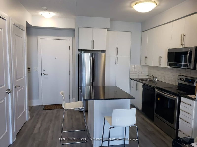 home for lease on 2603-330 Burnhamthorpe Road W