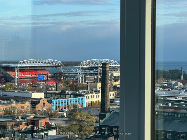 LPH03 - 270 Dufferin Street