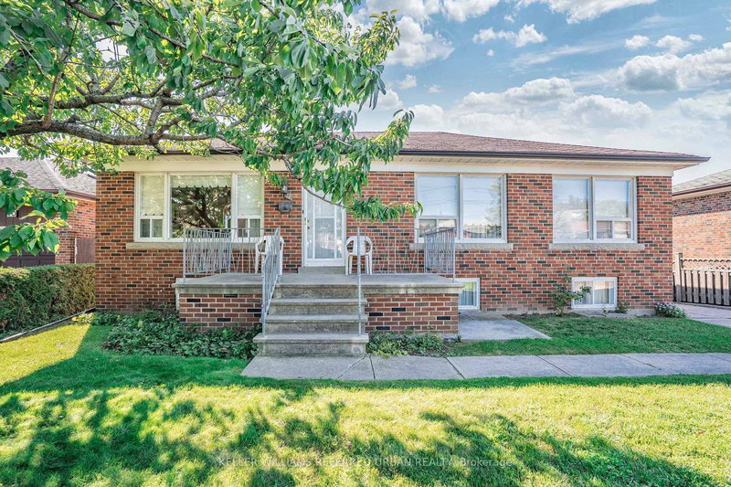 Main - 12 Erie St, Toronto, M6L 2P7 | Image 2