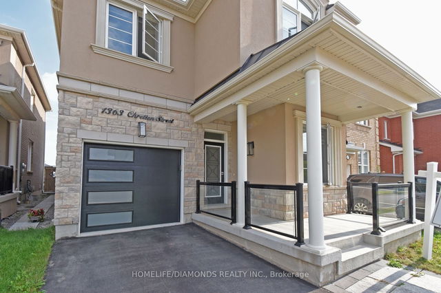 1363 Chretien Street