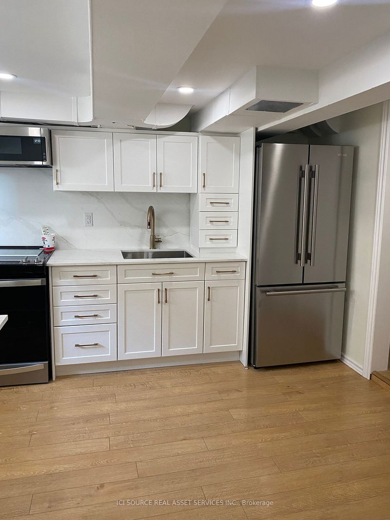 home for lease on Bsmt-6 Warnica Avenue