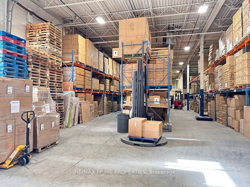 5701 Steeles Ave W, Toronto, M9L 1S7 | Image 2