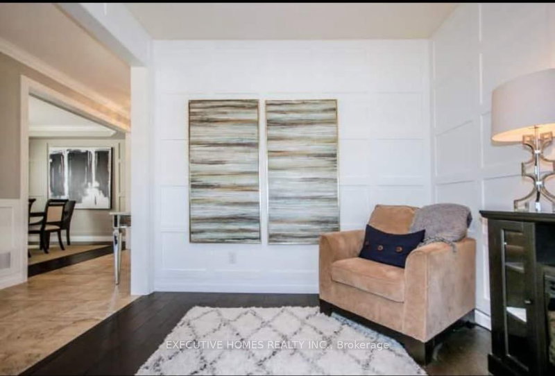 1211 Winter Cres, Milton, L9T 6V8 | Image 2