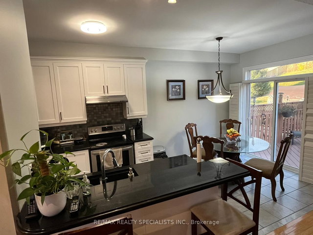 48 Silent Pond Crescent