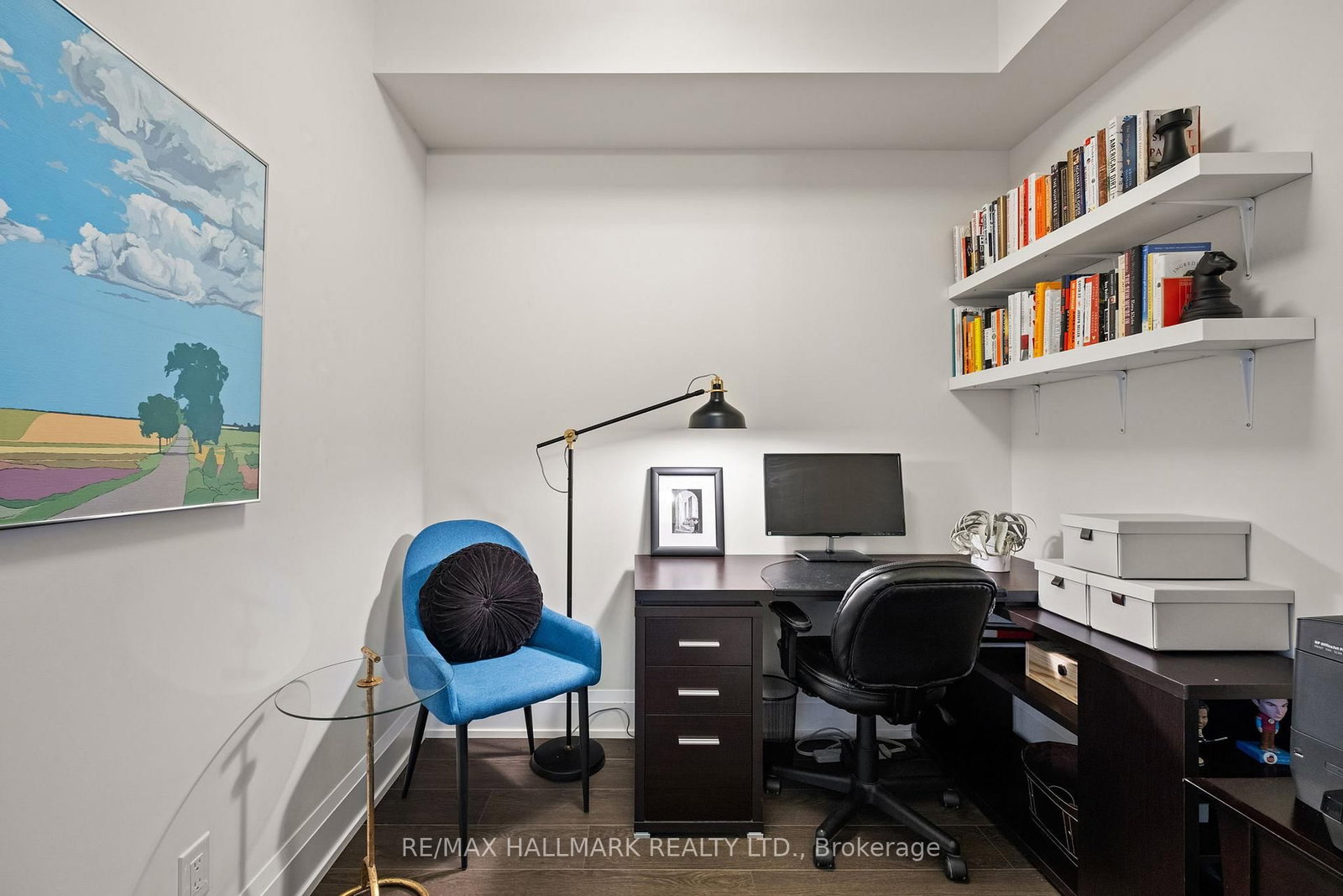 Listing Image 7