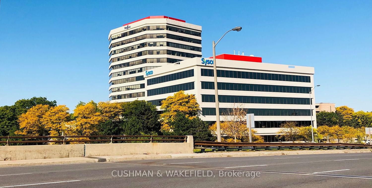 21 Four Seasons Place, Unit 400