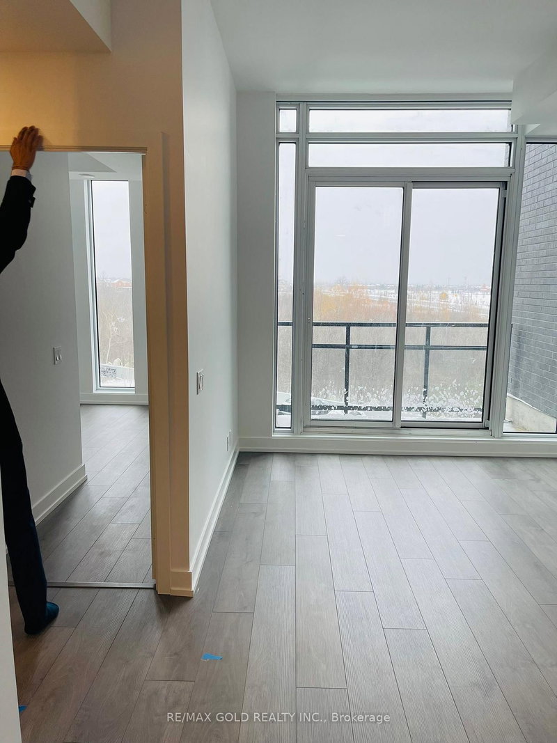 306 - 215 Veterans Dr, Brampton, L7A 5L6 | Image 2