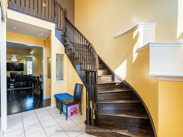 46 Old Cleeve Crescent