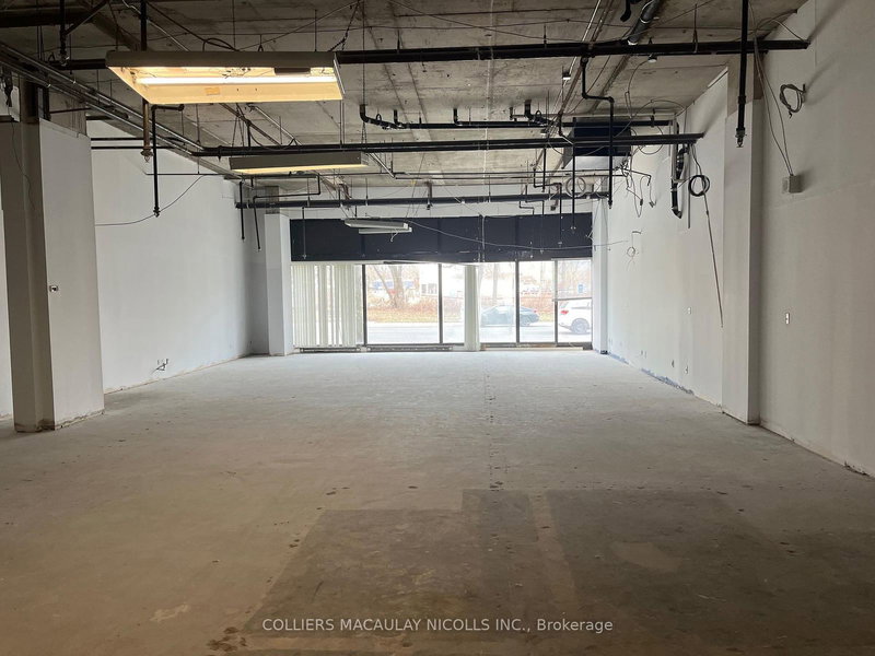 5 - 760 Brant St E, Burlington, L7R 4B8 | Image 2