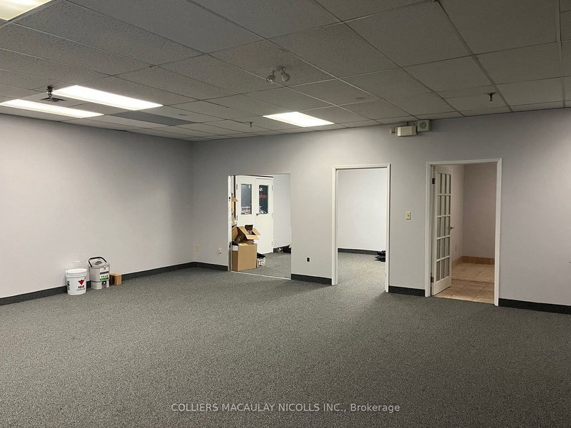 43A - 760 Brant St E, Burlington, L7R 4B8 | Image 2