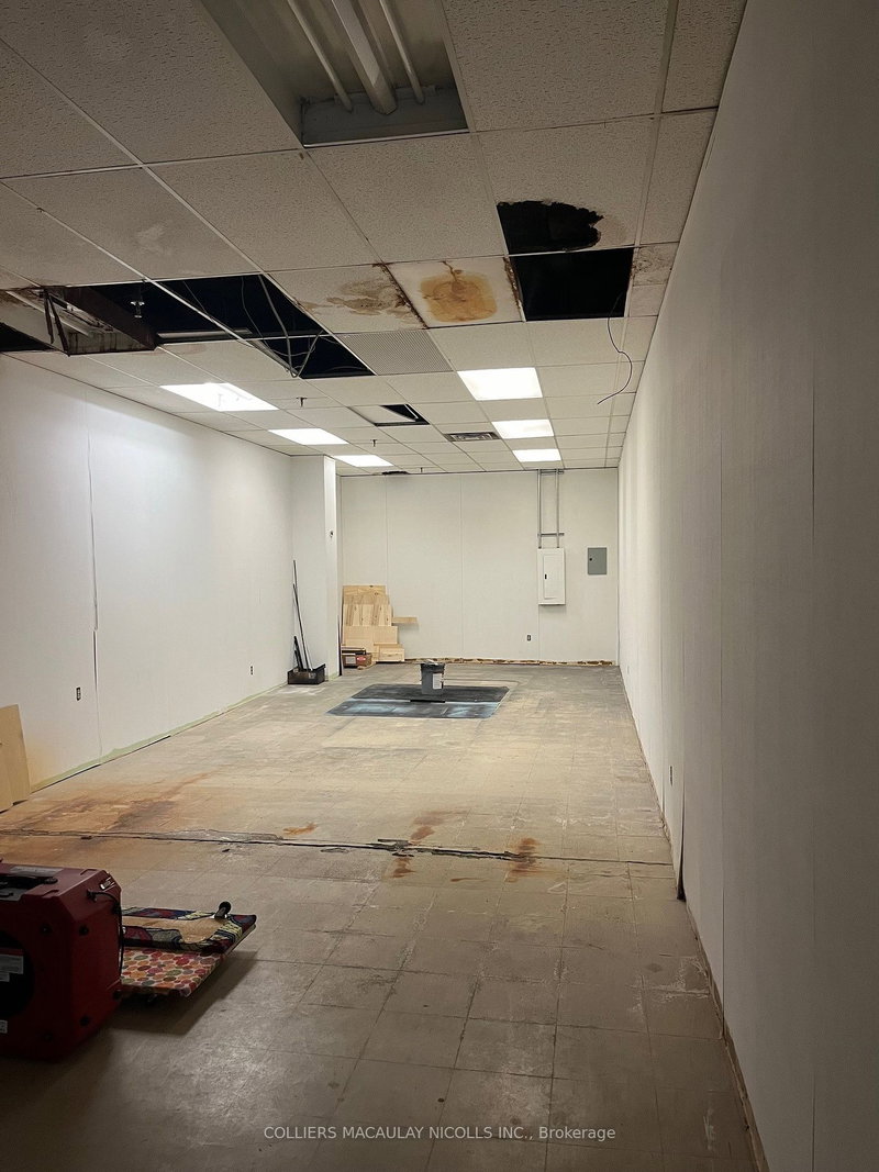 42 - 760 Brant St E, Burlington, L7R 4B8 | Image 2