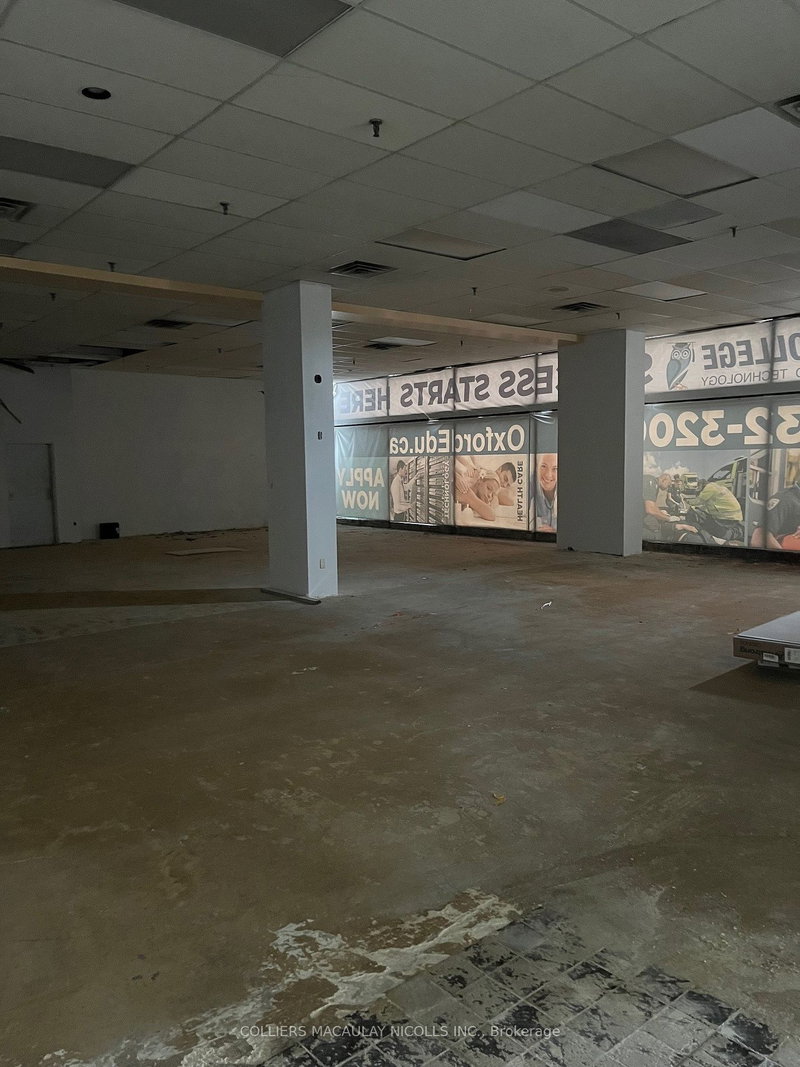 12 - 760 Brant St E, Burlington, L7R 4B8 | Image 3