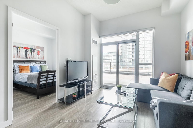 616 - 4055 Parkside Village Dr, Mississauga, L5B 0K2 | Image 3