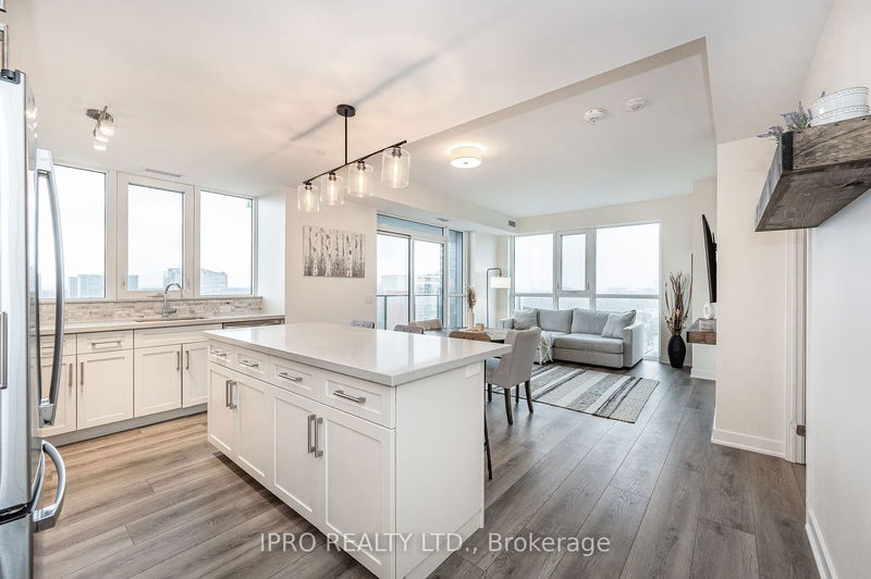 home for sale on 907-2007 James Street