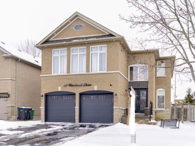 12 Woodcreek Drive